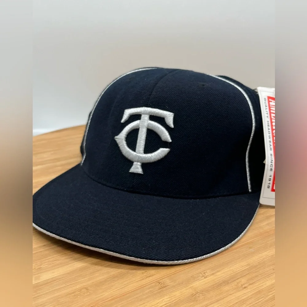 RARE MINNESOTA TWINS MLB NEW ERA 59 FIFTY FITTED HAT NWT‎ SZ 8